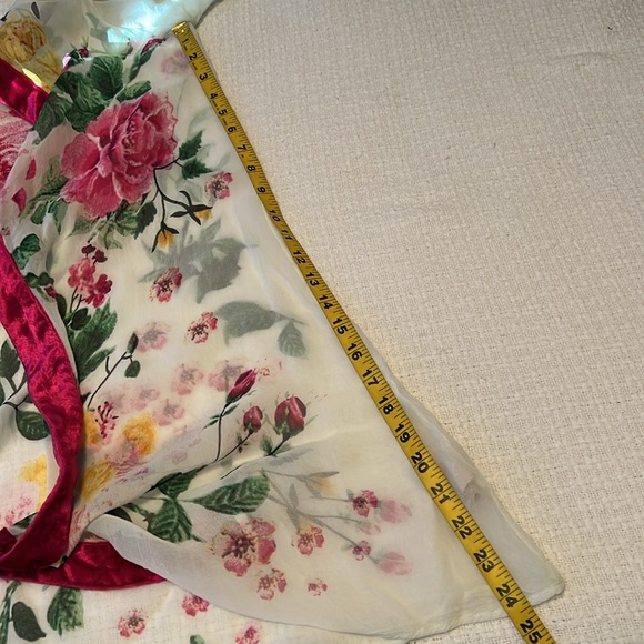 Soft Surroundings Embroidered Open Front Sheer Duster Size Medium - Picture 16 of 16